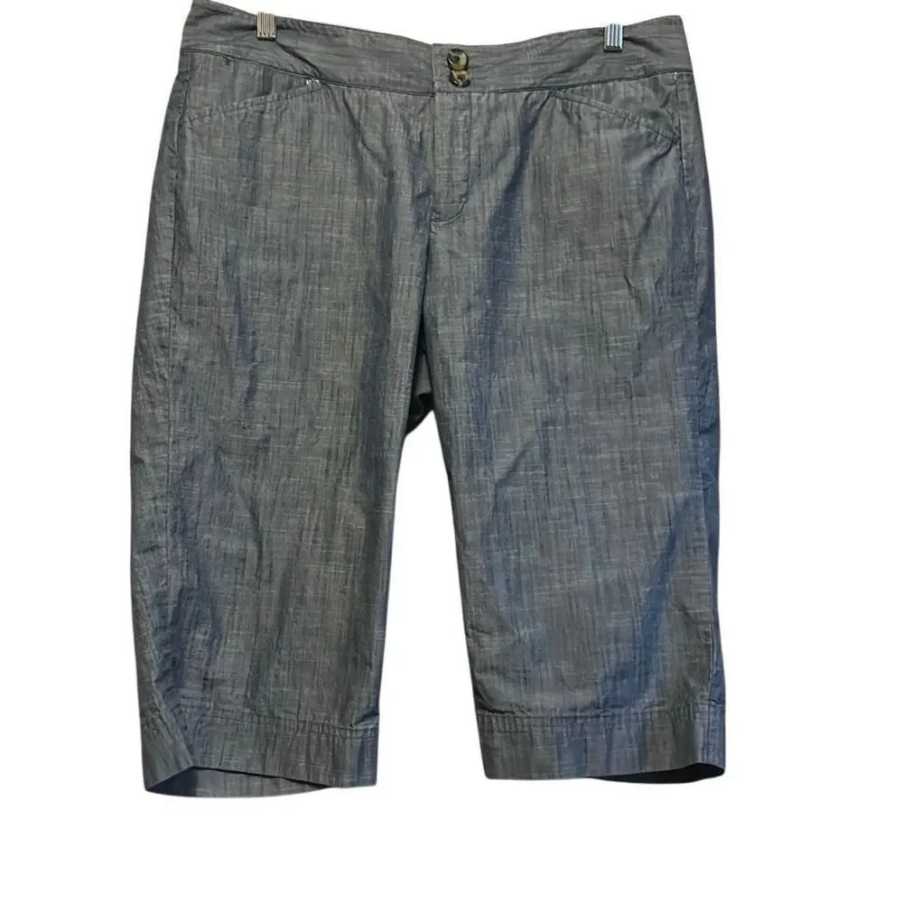 Chico's Women's Blue Chambray Capri‎ Crop Pants Casual Summer